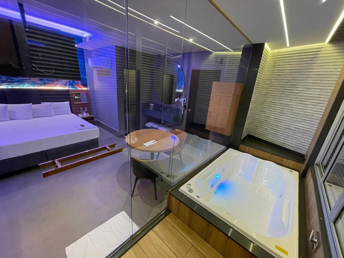 Motel Dubai Bh (Adults Only) Belo Horizonte Exteriör bild