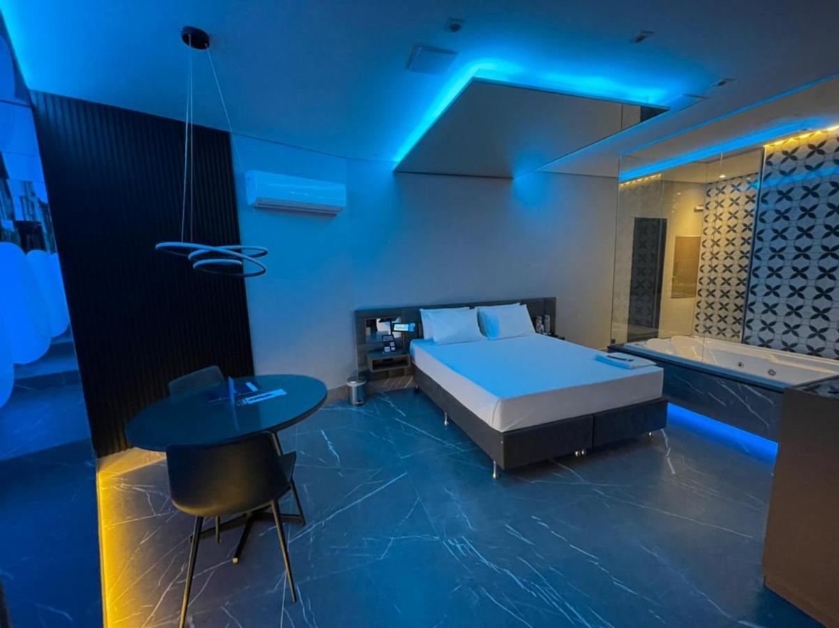 Motel Dubai Bh (Adults Only) Belo Horizonte Exteriör bild