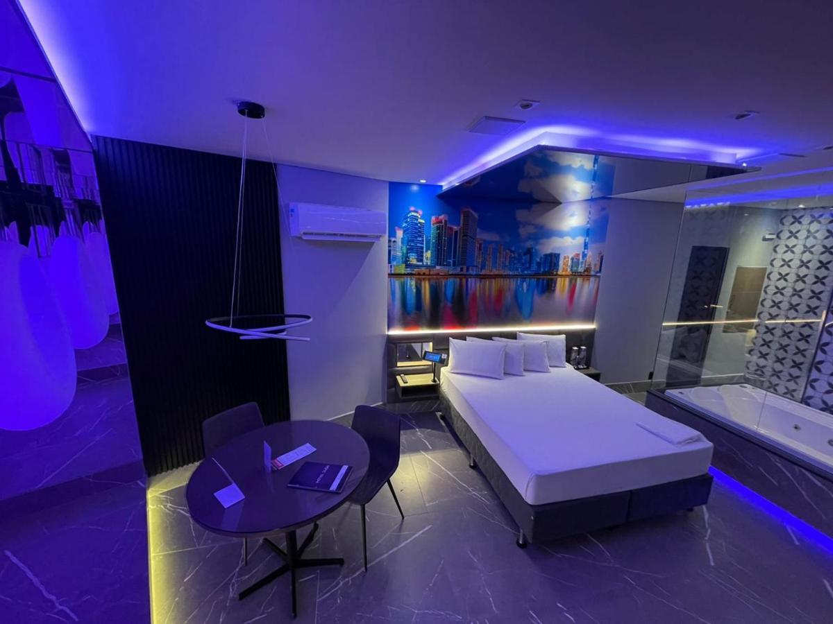 Motel Dubai Bh (Adults Only) Belo Horizonte Exteriör bild